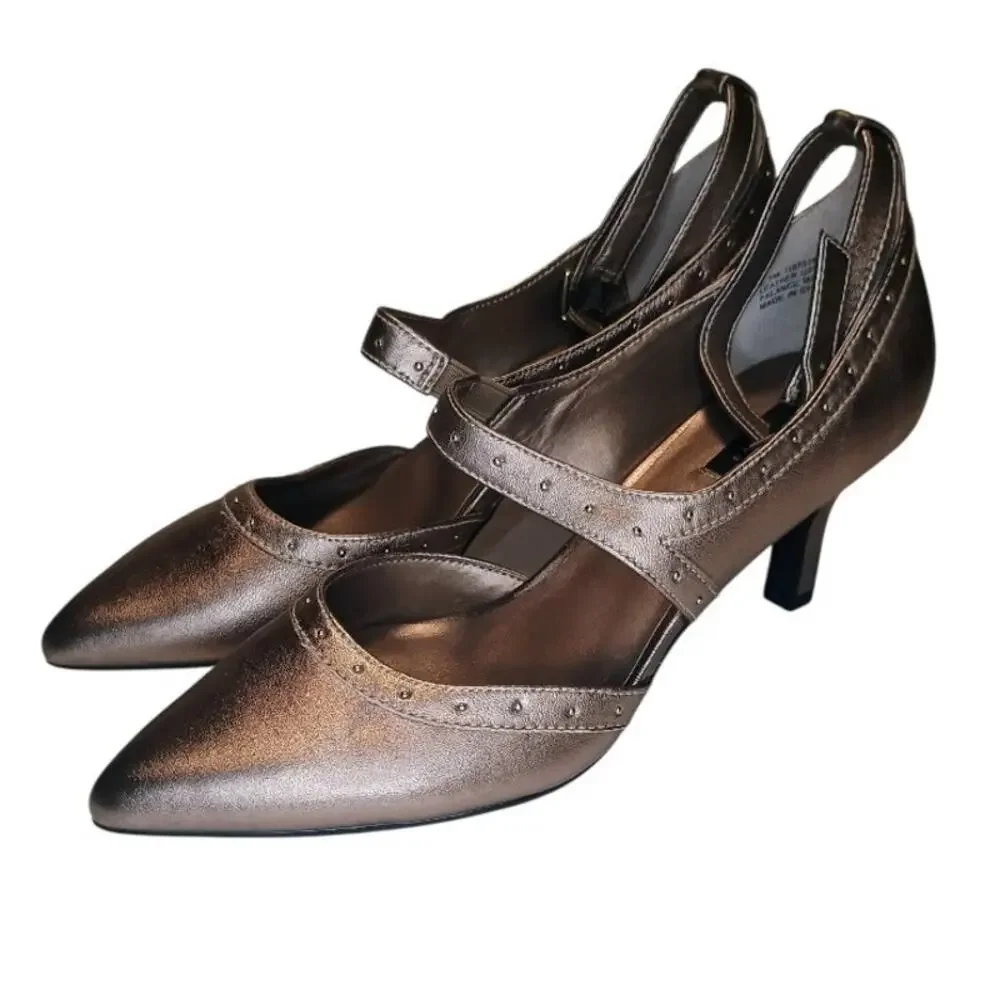 Array Silver 3” pump with stud detail, High ankle strap Women’s size 8.5m